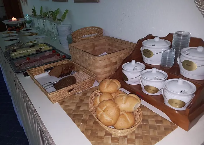 Estalagem Gaestehaus Meran