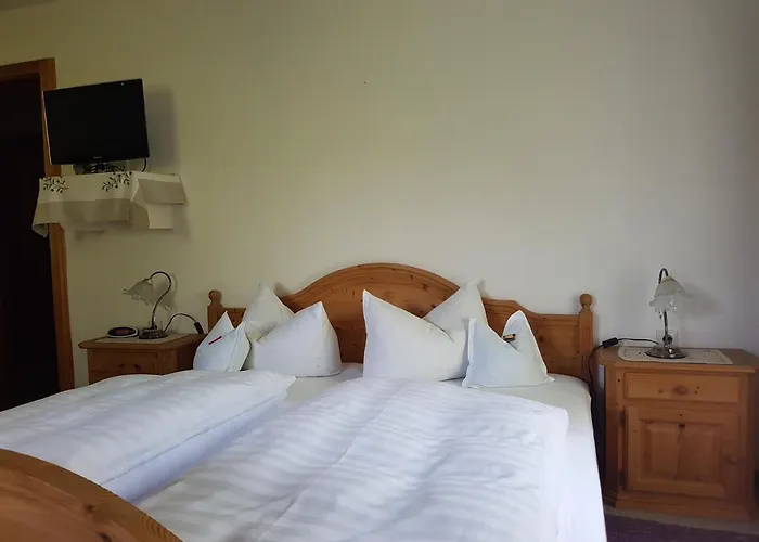 Estalagem Gaestehaus Meran *