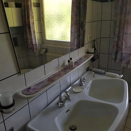 Gaestehaus Meran Πανδοχείο *