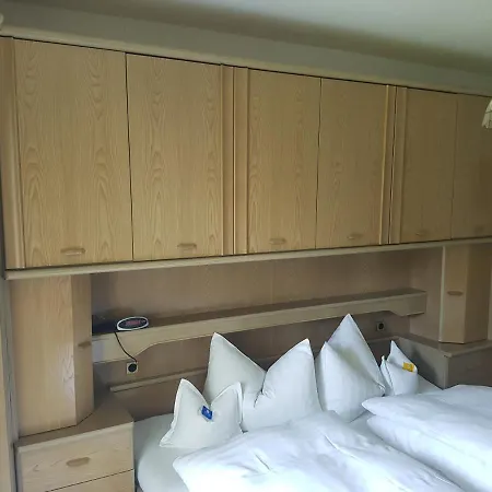 بيت ريفي Gaestehaus Meran باد ويسي