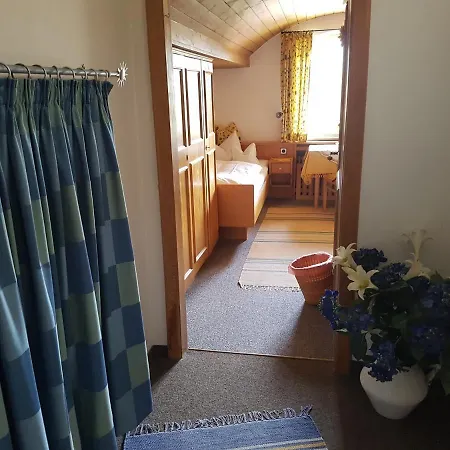 بيت ريفي Gaestehaus Meran باد ويسي