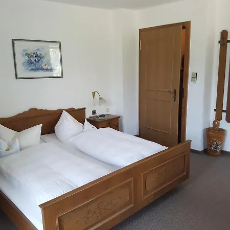 بيت ريفي Gaestehaus Meran باد ويسي